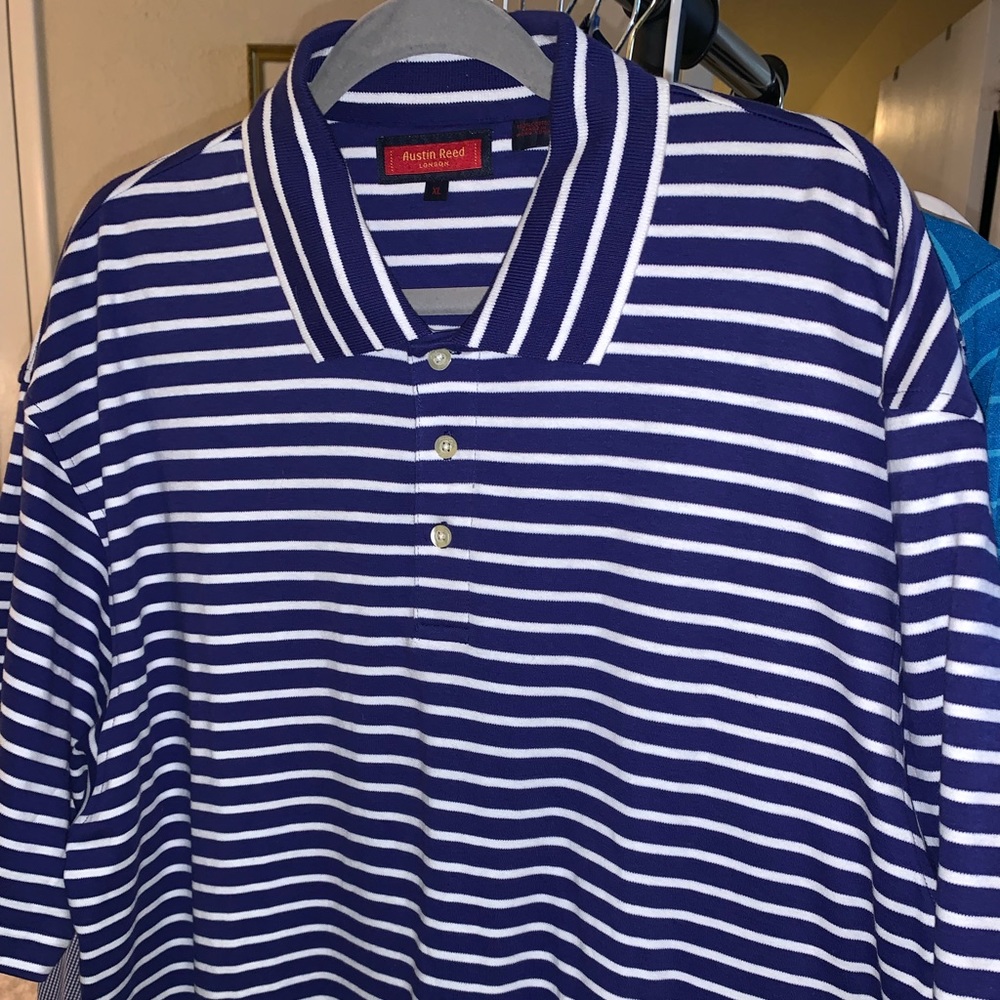Men’s Austin Reed polo style shirt